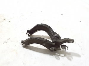 VOLVO S90 (2016–2026) Front shock absorber bracket 31681721 - 2
