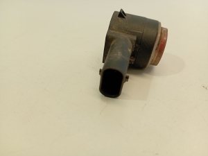 Opel Astra J (2009–2017) PDC-Sensor vorne 39014221 - 2