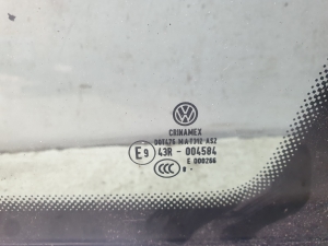 Volkswagen Golf V (2003–2009) Seitenscheibe hinten (Karosserie) 1K9845298C - 2