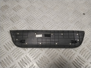 Hyundai IONIQ (2016–2026) Inner sill trim 85877G2500 - 4