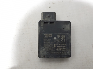   Aklās zonas radars Distronic  - 80016228 
