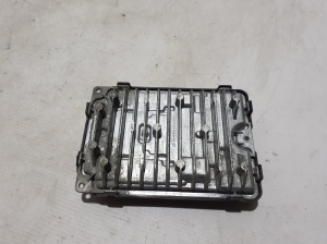 VOLVO EX30 I (2023–2026) Xenon headlight control unit 8892563031D - 3
