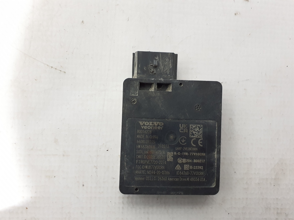 VOLVO EX30 I (2023–2026) Pimeda nurga radar Distronic 80016228 VOLVO EX30 I (2023–2026) Pimeda nurga radar Distronic 80016228