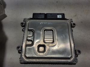 VOLVO EX30 I (2023–2026) Engine control unit 80016474 - 2