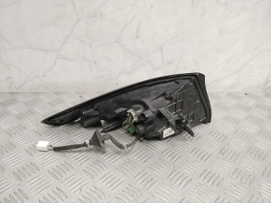 Hyundai IONIQ (2016–2026) Eckleuchte hinten 92402G2200 - 4