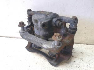 Mercedes Benz GLA-Class 156 (2013–2019) Bremssattel vorne - 4