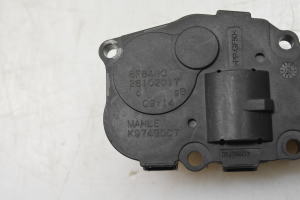Land Rover Discovery Sport (2014–2026) Salongi soojenduse klapi mootor K9749007 - 3