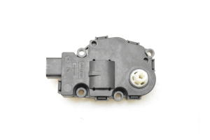 Land Rover Discovery Sport (2014–2026) Salongi soojenduse klapi mootor K9749007 - 4