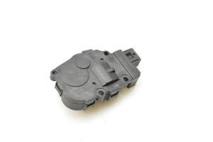 Land Rover Discovery Sport (2014–2026) Salongi soojenduse klapi mootor K9749007 - 5