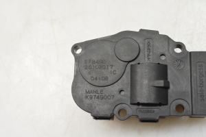 Land Rover Discovery Sport (2014–2026) Salongi soojenduse klapi mootor K9749007 - 4