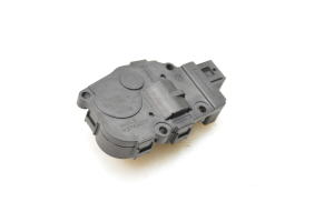 Land Rover Discovery Sport (2014–2026) Salongi soojenduse klapi mootor K9749007 - 5