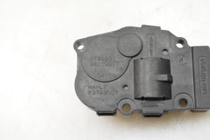 Land Rover Discovery Sport (2014–2026) Salongi soojenduse klapi mootor K9749007 - 4