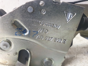 Volkswagen Touareg I (2002–2010) Heckscheibenschloss 7L0827506E - 4