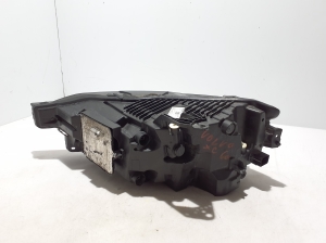 VOLVO XC60 (2017–2026) Phare avant 32133545 - 4