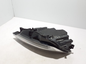 VOLVO XC60 (2017–2026) Phare avant 32133545 - 5