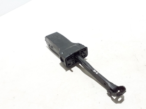 VOLVO EX30 I (2023–2026) Rear side door opening limiter 80000627 - 2