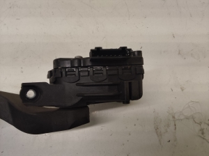 AUDI A4 B7 (2004–2008) Gaasipedaal 8E1721523B - 4