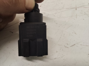 AUDI A4 B7 (2004–2008) Bremslichtschalter 3B0945511C - 2