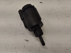 AUDI A4 B7 (2004–2008) Bremslichtschalter 3B0945511C - 3