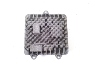 Ksenona lukturu vadības bloks - 8494842