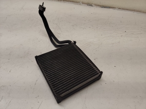 AUDI A4 B7 (2004–2008) Kliimaseadme aurusti 983984G - 2