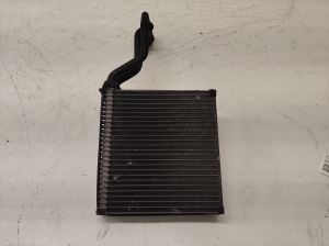 AUDI A4 B7 (2004–2008) Kliimaseadme aurusti 983984G - 3
