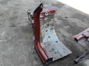 Citroen C4 C41 (2020–2026) Front outrigger 1638952180 - 2