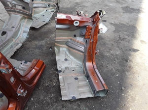 Citroen C4 C41 (2020–2026) Front outrigger 1638952080 - 3
