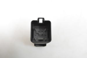 Land Rover Discovery Sport (2014–2026) Glow plug relay FX23189E2AC - 2