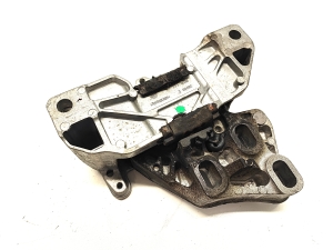 Mercedes Benz EQA H243 (2021–2026) Engine mount A2432402500 - 5
