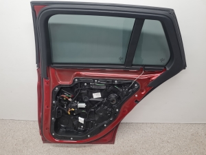 Mercedes Benz C-Class 205 (2014–2021) Rear side doors A2057300405 - 8