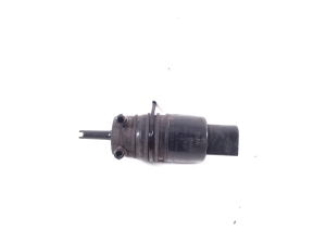 Front windshield washer pump - 7388349