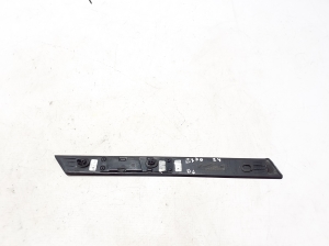 VOLVO EX30 I (2023–2026) Tagumise poritiiva liist 80015991 - 2