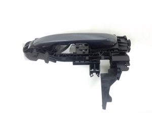 Mercedes Benz C-Class 205 (2014–2021) Front door external opening handle and its details - 2