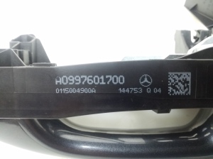 Mercedes Benz C-Class 205 (2014–2021) Front door external opening handle and its details - 4