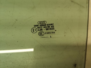 AUDI A4 B7 (2004–2008) Esiukse klaas 43R001025 - 2