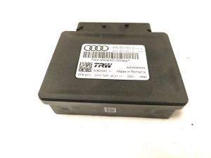 AUDI A6 C7 (2011–2018) Electric parking brake control module 4H0907801E - 4