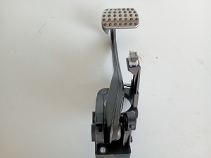 Mercedes Benz A-Class 176 (2012–2018) Piduripedaal A2462900119 - 4
