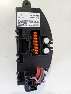 Mercedes Benz A-Class 176 (2012–2018) Gebläsewiderstand A2469064100 - 3