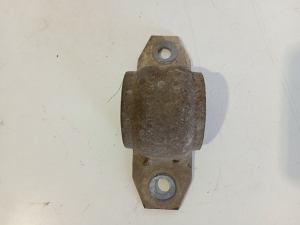 Mercedes Benz A-Class 176 (2012–2018) Front anti-roll bar bracket A246329034001 - 3