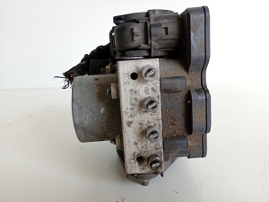 Mercedes Benz A-Class 176 (2012–2018) ABS unit A0094315212 - 3