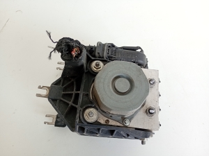 Mercedes Benz A-Class 176 (2012–2018) ABS unit A0094315212 - 5