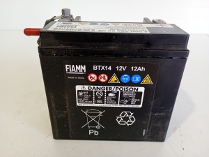 Mercedes Benz A-Class 176 (2012–2018) Battery A0009829608 - 5