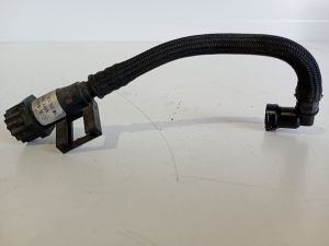 Mercedes Benz A-Class 176 (2012–2018) Kütusefilter ja selle osad A6450700438 - 3