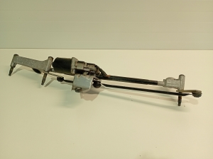 Mercedes Benz A-Class 176 (2012–2018) Windshield wiper mechanism and its parts A1769061900 - 5