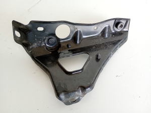 Sonstiger Halter - A2466200514