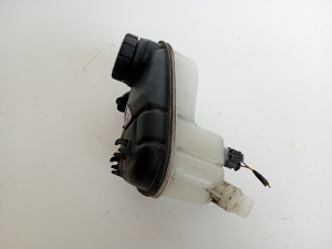 Mercedes Benz A-Class 176 (2012–2018) Coolant reservoir A2465000049 - 4