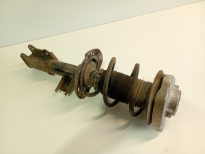 Mercedes Benz A-Class 176 (2012–2018) Front shock absorber A2463209013 - 3