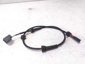 NISSAN X-Trail T32 (2013–2021) ABS-Sensor vorne A2045404605