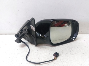 Rétroviseur extérieur et ses pièces - 8R1857410C